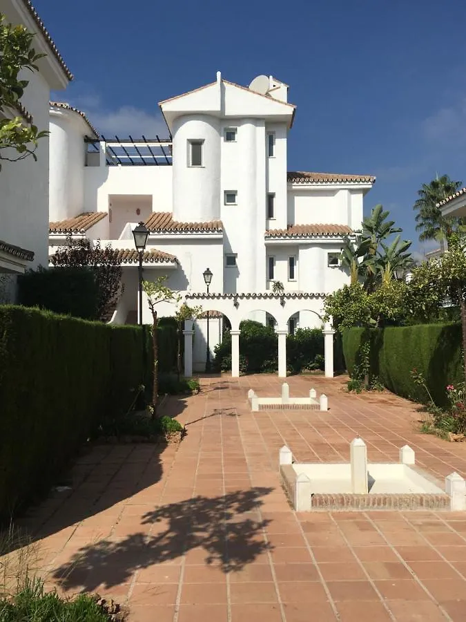 Ab Properties - Chic Apartment - Los Naranjos - Puerto Banus Marbella 0*,  İspanya