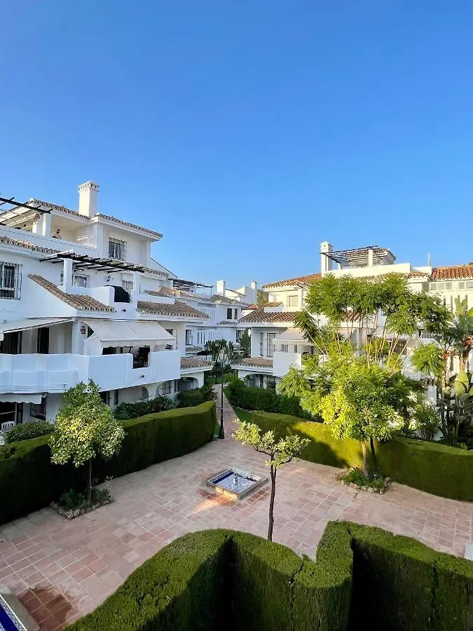 Ab Properties - Chic Apartment - Los Naranjos - Puerto Banus Marbella
