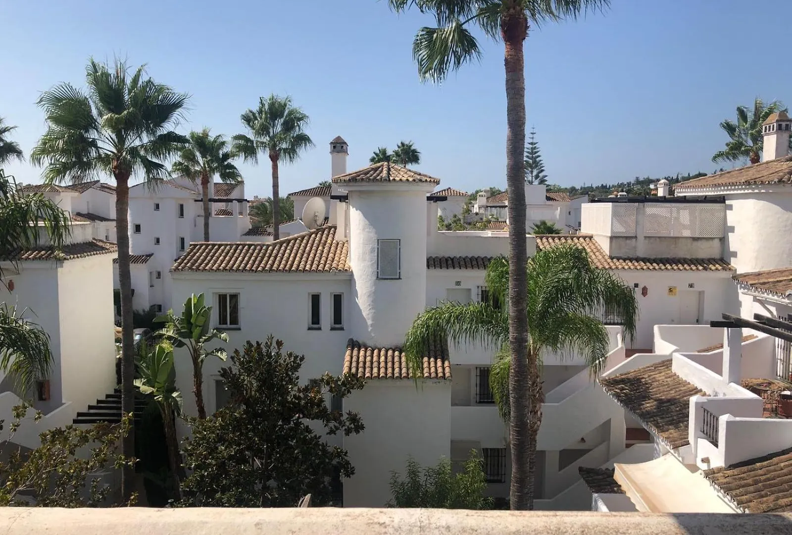 Ab Properties - Chic Apartment - Los Naranjos - Puerto Banus Marbella