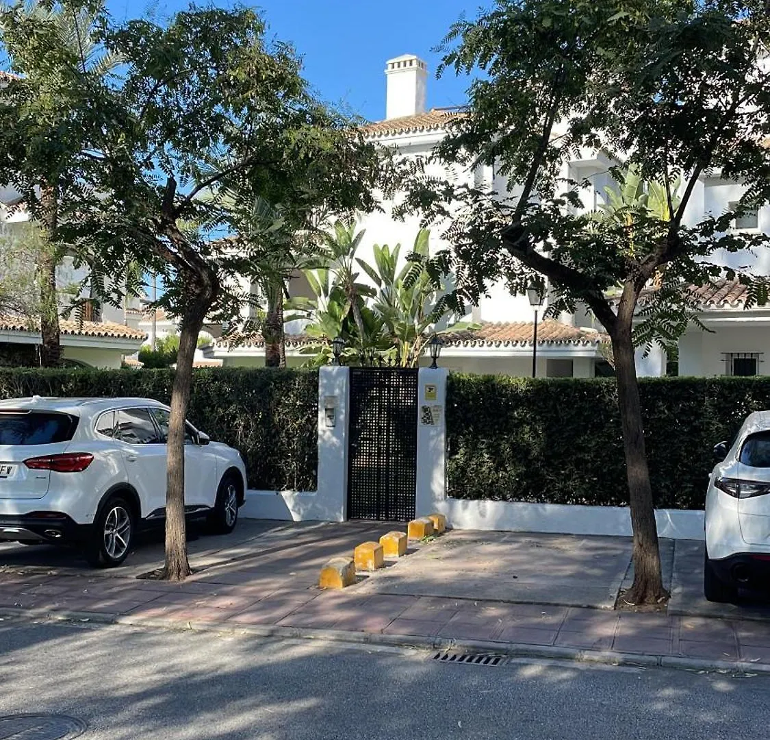 Ab Properties - Chic Apartment - Los Naranjos - Puerto Banus Marbella
